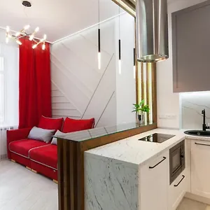 стильні неподалік оперного театру Flat In The City Center Львов
