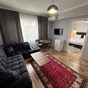 Modern Apart Close To Blue Mosque And Hagia Sophia Old , Стамбул Турция